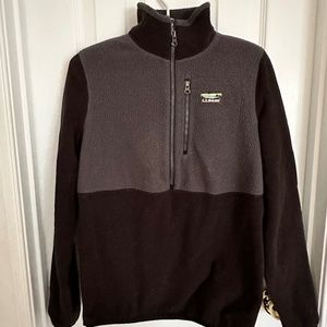 Women's L.L.Bean Sweater Fleece Pullover in Classic Black